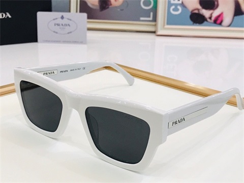 prada sunglass-010